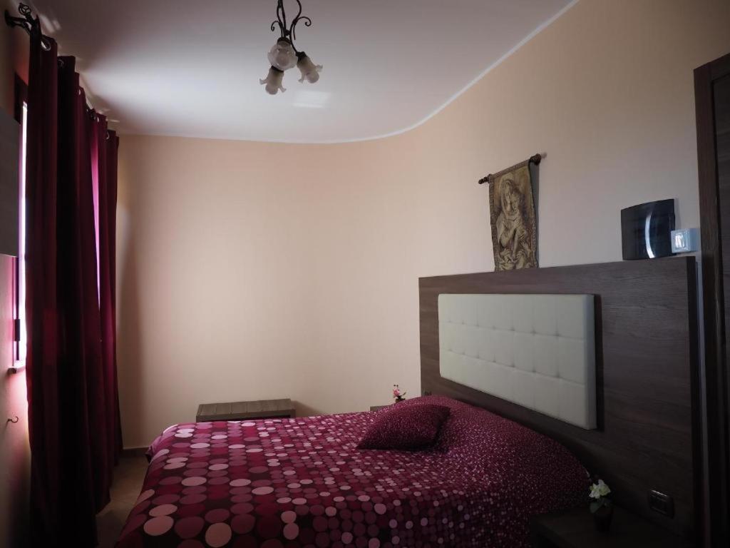 Agriturismo Il Drago Mirabella Imbaccari Bagian luar foto