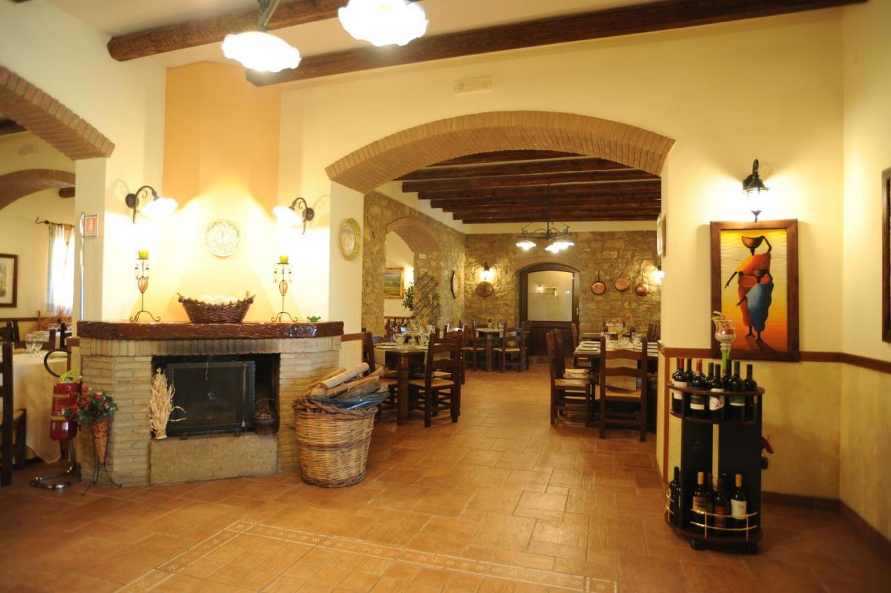 Agriturismo Il Drago Mirabella Imbaccari Bagian luar foto